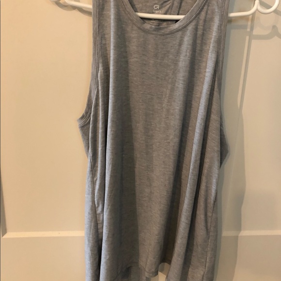 Gap Fit Tank - Picture 1 of 3